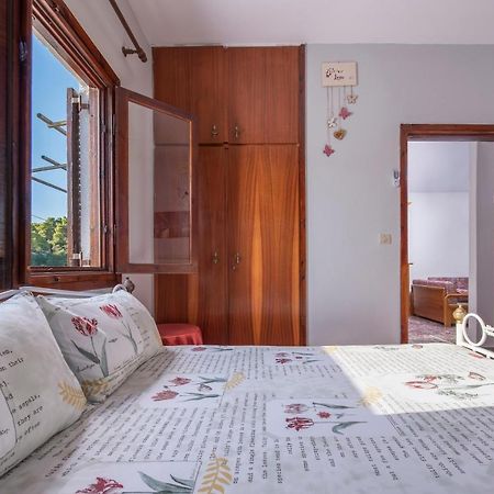 Antigoni'S Apartment Вурвуру Экстерьер фото