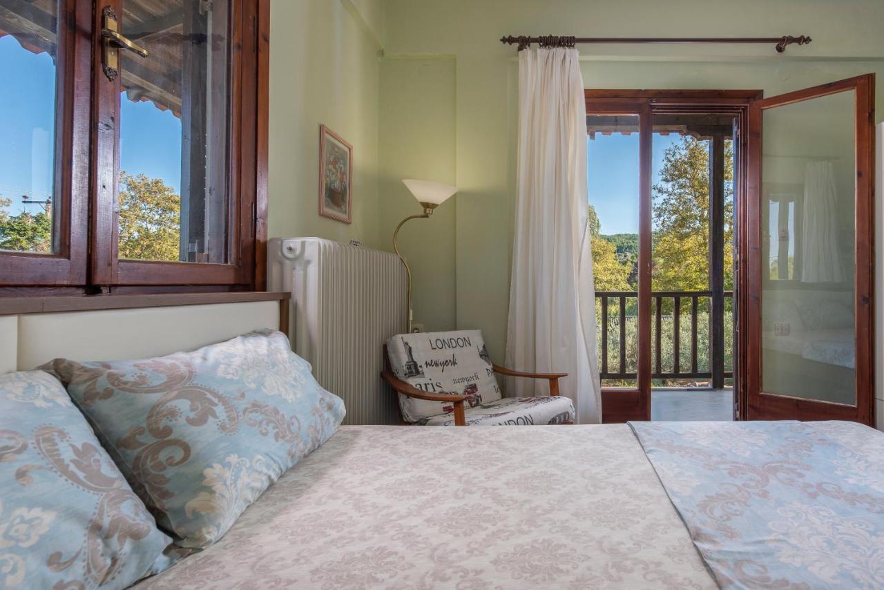 Antigoni'S Apartment Вурвуру Экстерьер фото